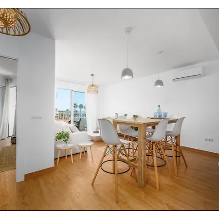 511 Torresol, Sea Views Apartment *